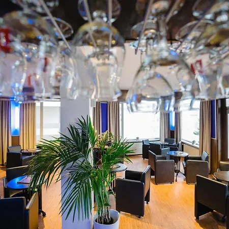 欧洲酒店 4*