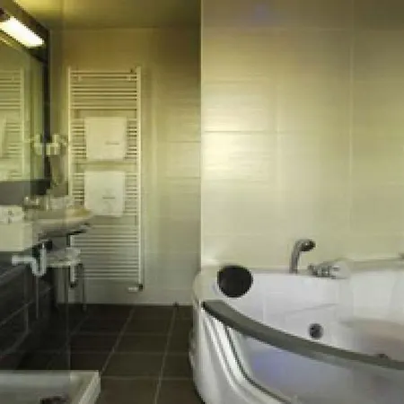 Europe Otel 4*